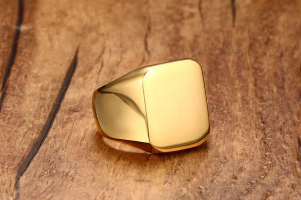 Rizzo Gold Ring